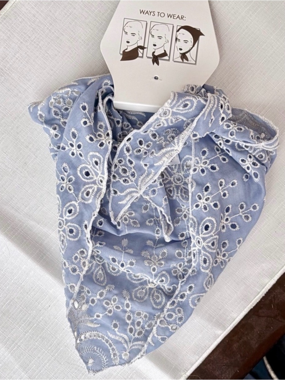 NWT House of Harlow 1960 blue floral embroidered triangle scarf - Picture 2 of 5